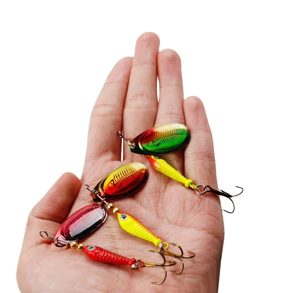 Rotating Metal Spinner Fishing Lures 9g Sequins Iscas Artificial Hard Baits Crap Bass Pike Treble Hook Tackle Lure חכת דייג