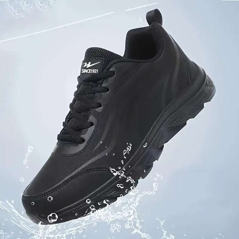 Men's fashionable sports shoes, comfortable anti-slip lace-up soft-soled shoes, large-sized men's shoes, suitable for couples