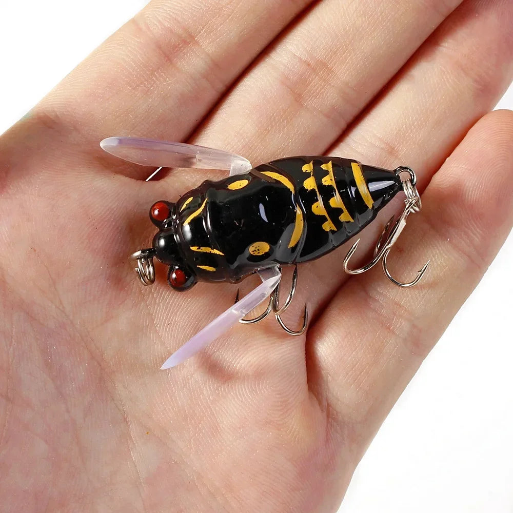 4cm 5.5g Bionic Iscas  Artificial Wobblers Crankbait Pesca Insect Pike Tackle Simulation Cicada Hard Fake Bait Fishing Lure 1pcs