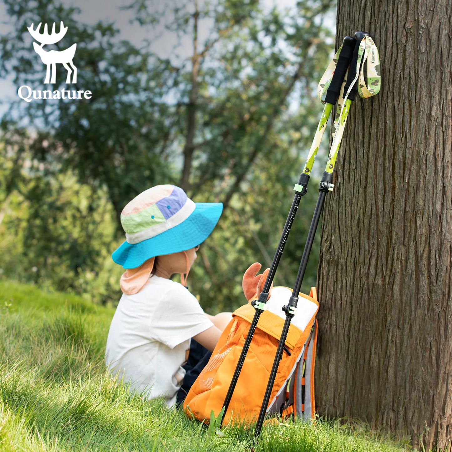 Qunature Kids Hiking Poles Aluminum Alloy Telescopic Outdoor Walking Sticks Children NonSlip Unisex for Mountain Climbing Hiking